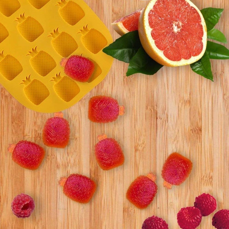 Wetco Chocolate Candy Silicone Mold, Strawberries/Pineapples/Apples/Grapes Flexible Baking Molds for Ice Cube, Jelly, Biscuits, Gummy Candies (Apple) - Image 3